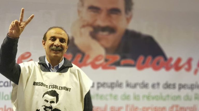 Des procureurs allemands inculpent un homme politique kurde pour appartenance présumée au PKK