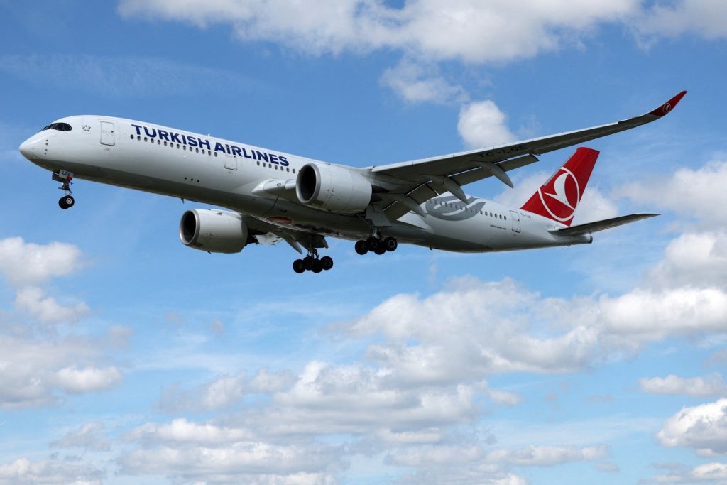 Turkish Airlines devient le sponsor maillot de Liverpool selon un accord estimé à 300 millions de livres sterling