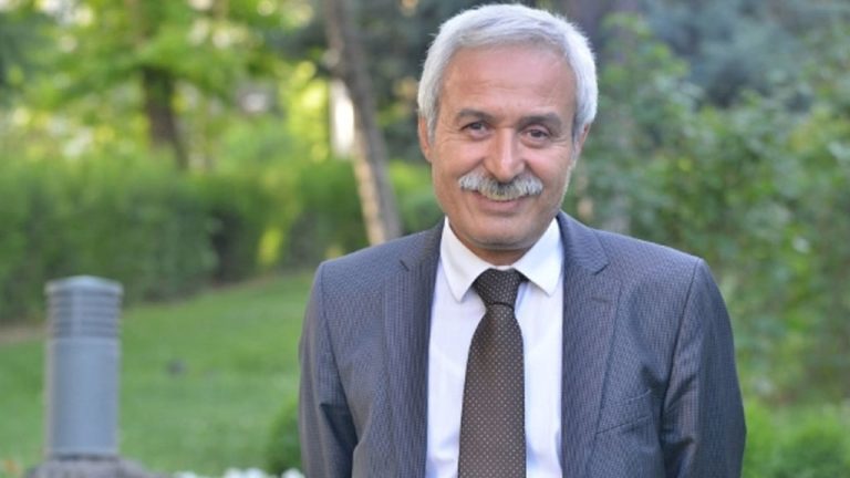 L’ancien maire kurde destitué sort de prison et appelle à la libération de Demirtaş